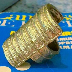 Silpada K&R collection Textured Brass Hammered Ring